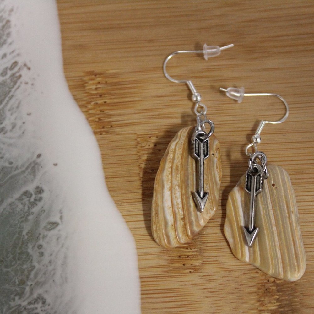 Handcrafted OBX Arrow Charm Seashells Earrings (silver & brushed nickel)